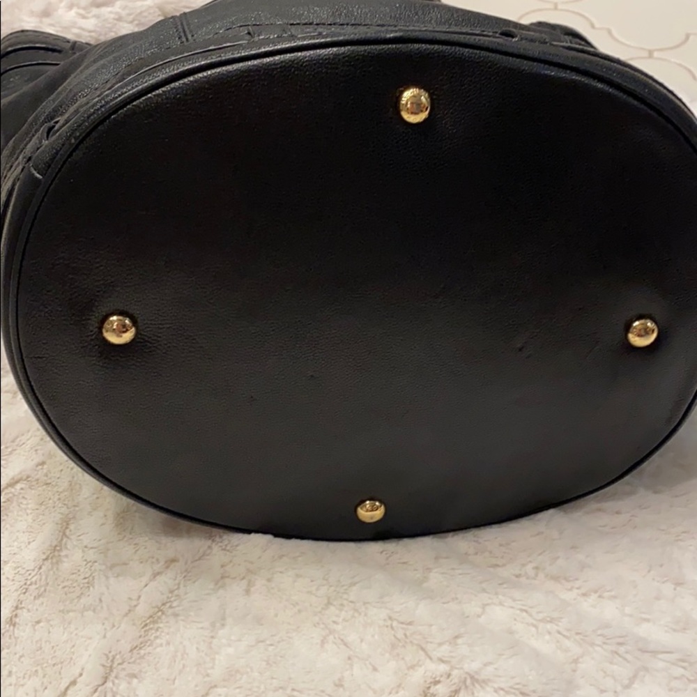 Michael Kors Kingsbeary Leather Tote - Picture 4 of 6